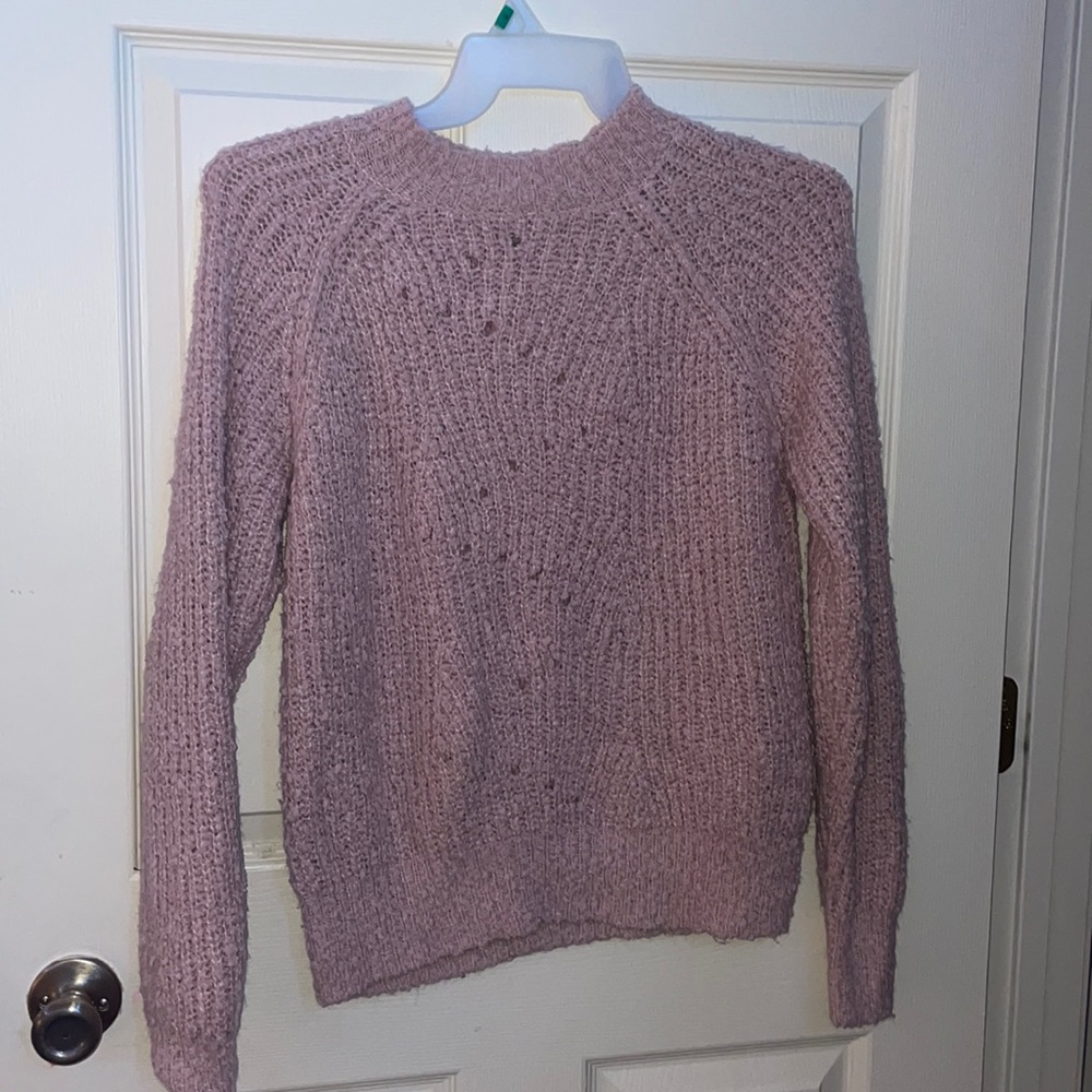 pink sweater